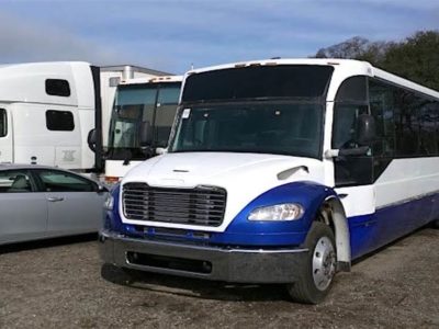 25 passengers minibus rental Freightliner